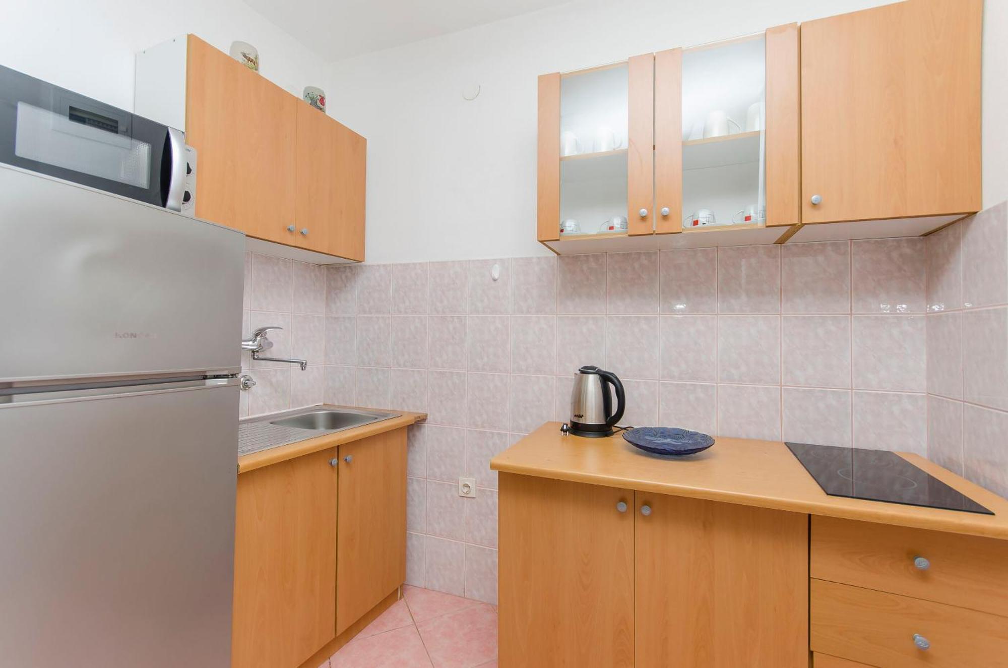 Apartments Danica Pirovac Exterior photo